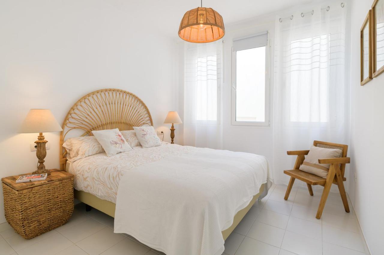Sol Eterno - Luxury Aparmtent With Direct Oceanview And Extra Services กอสตา เตกีสเซ ภายนอก รูปภาพ