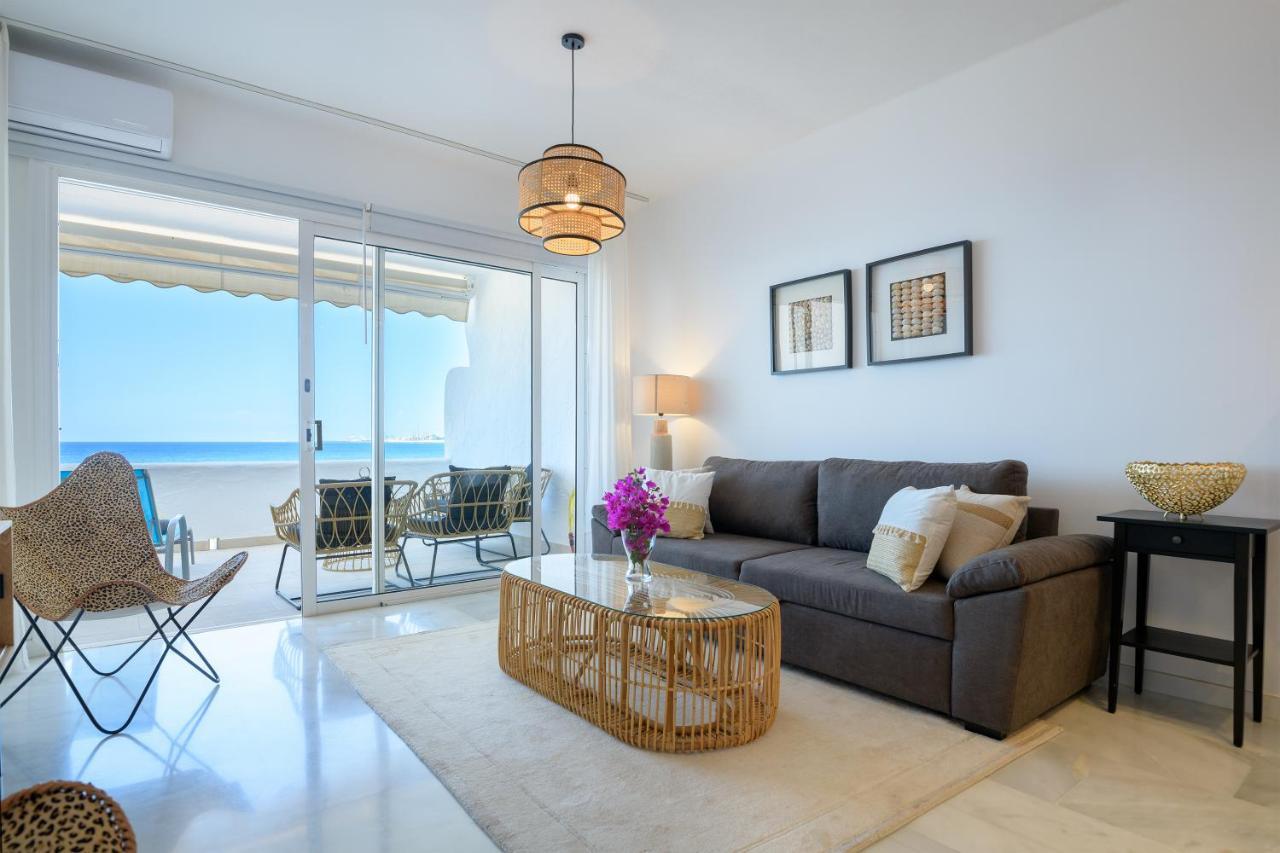Sol Eterno - Luxury Aparmtent With Direct Oceanview And Extra Services กอสตา เตกีสเซ ภายนอก รูปภาพ